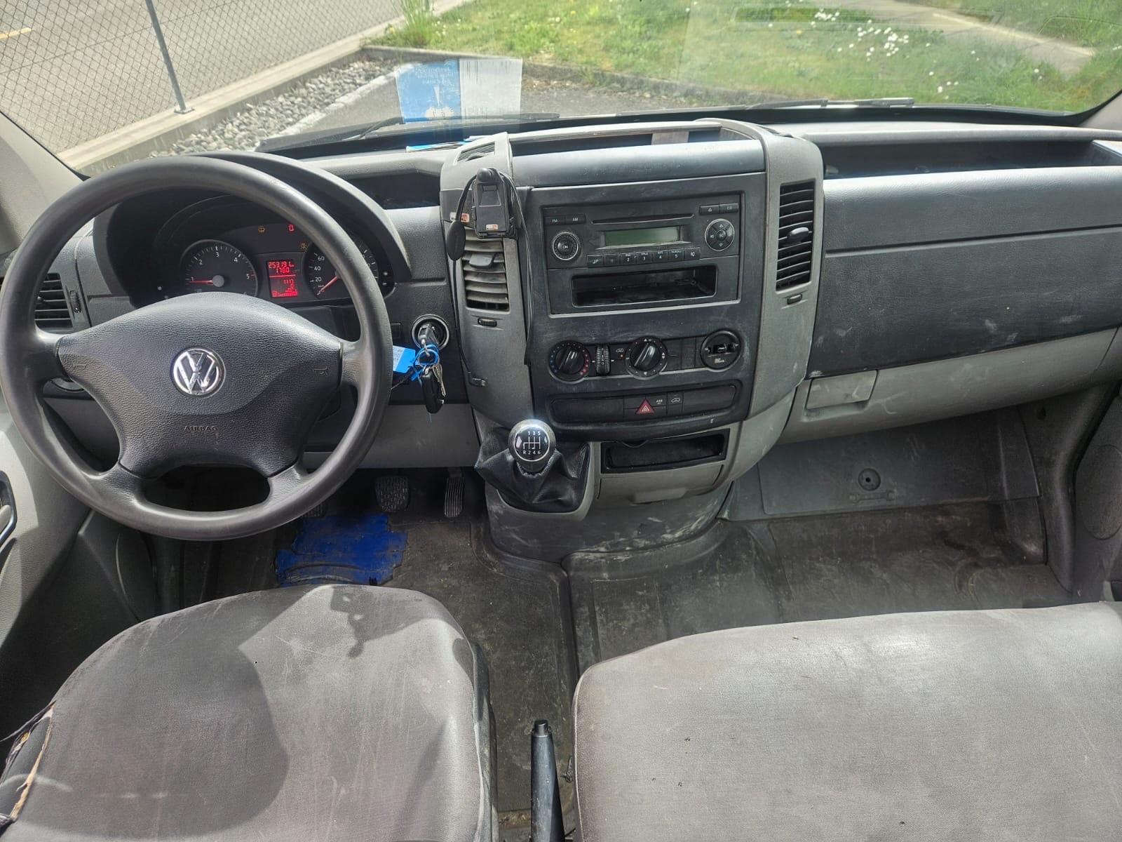 VW Crafter 35 2.0 BiTDI CR-image-1