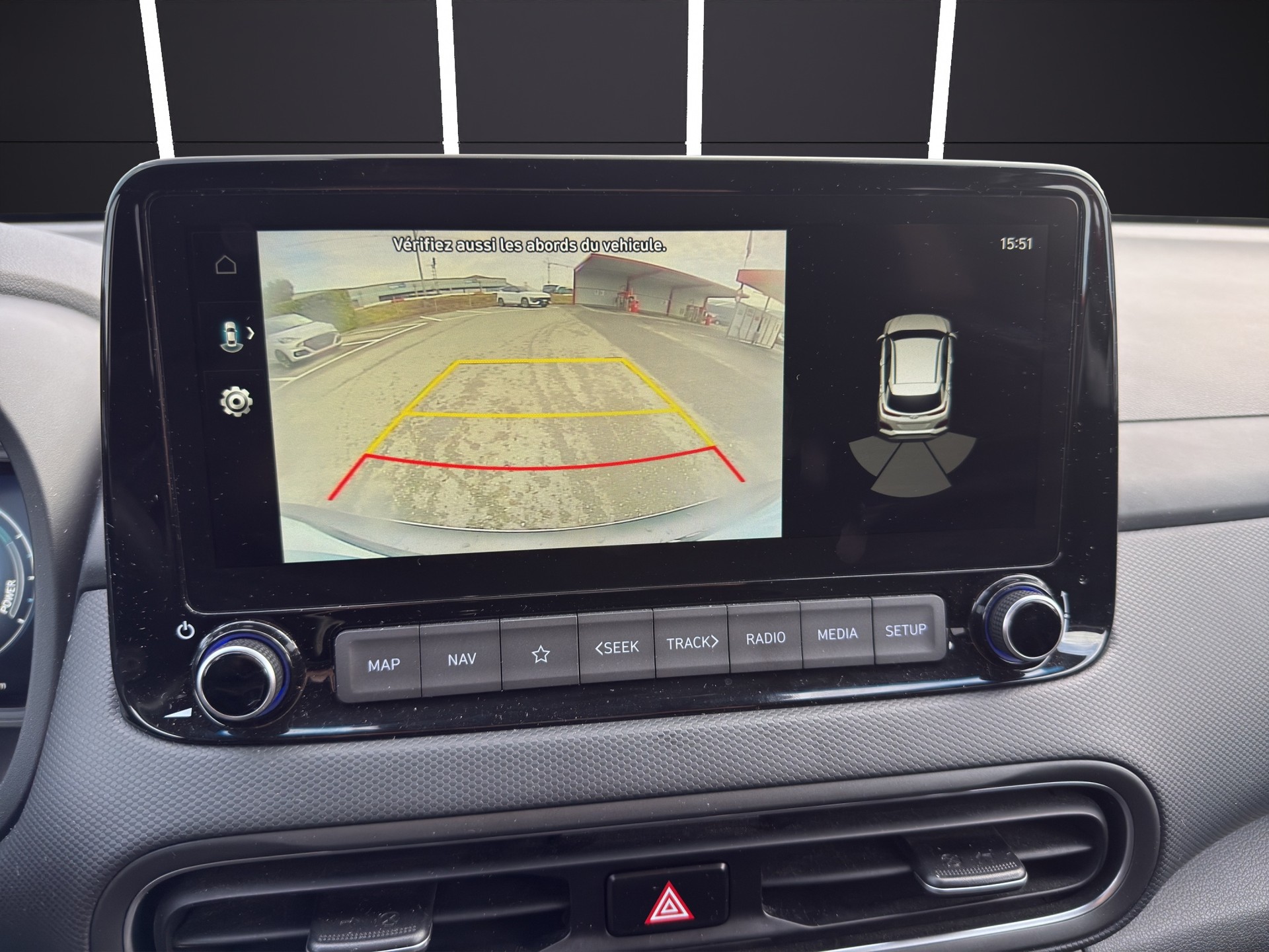 HYUNDAI Kona 1.6 GDi HEV Amplia DCT-image-11