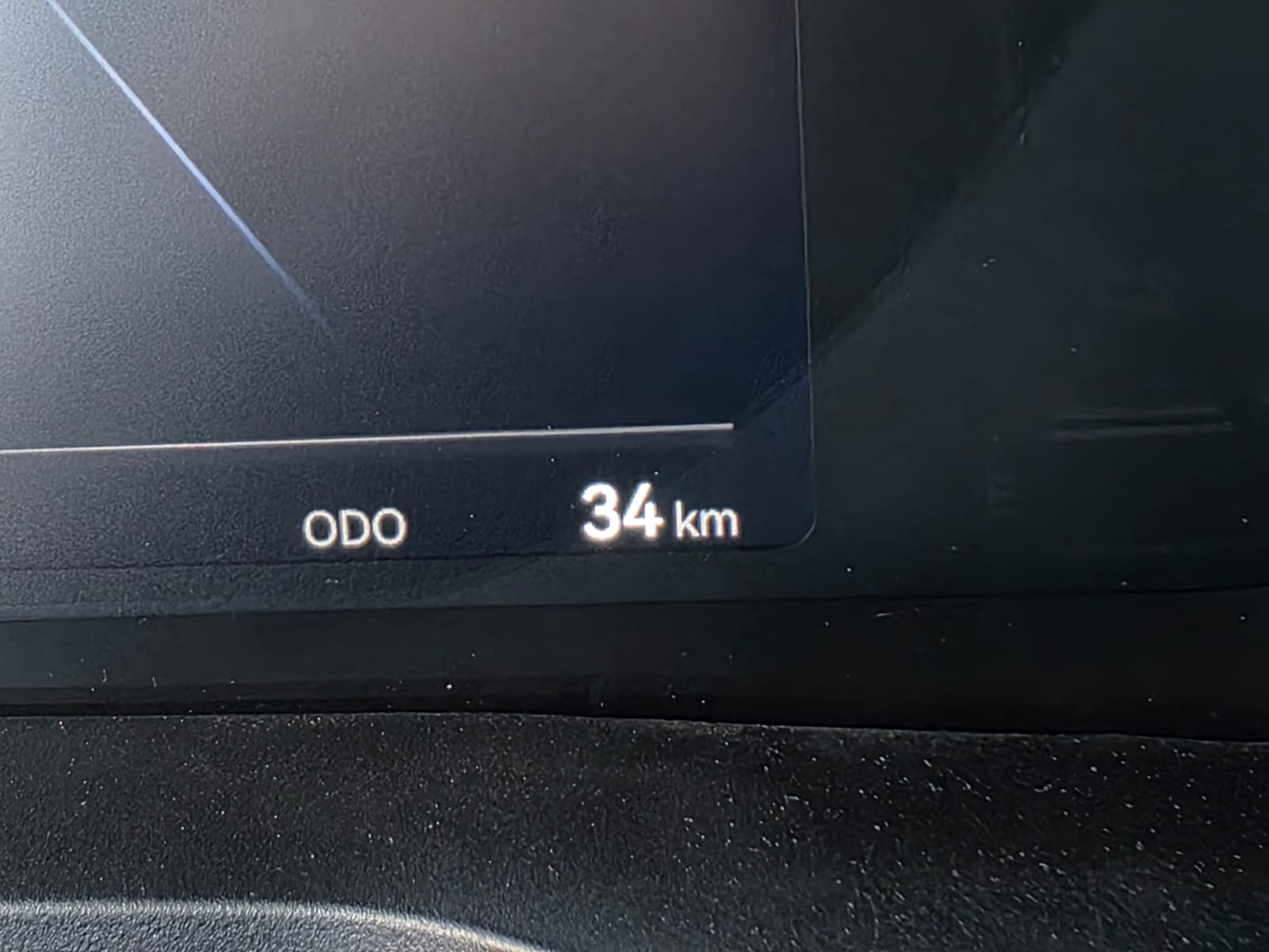 JAC T9EV 88kWh Luxury 4x4-image-19