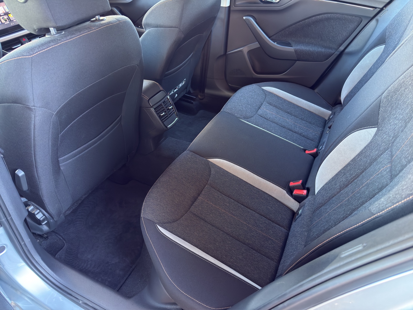 SKODA Kamiq 1.5 TSI ACT Style DSG-image-11