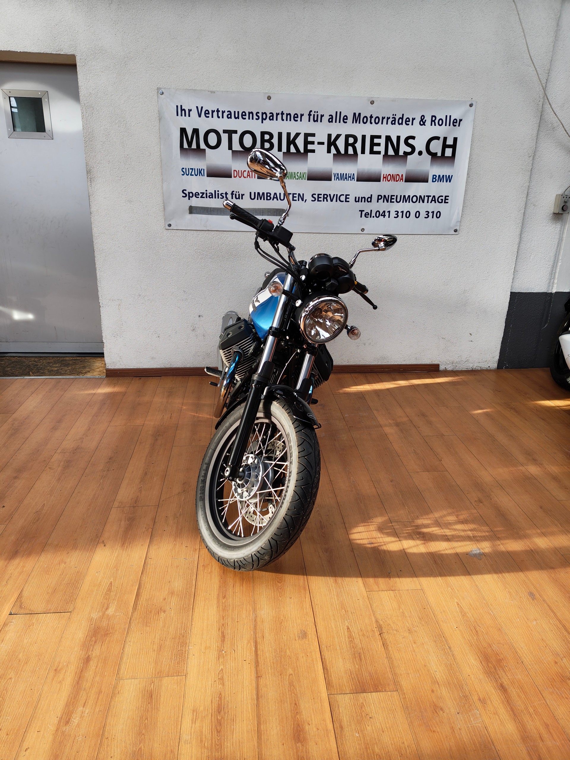 MOTO GUZZI V7 II Special 750 ABS-image-1