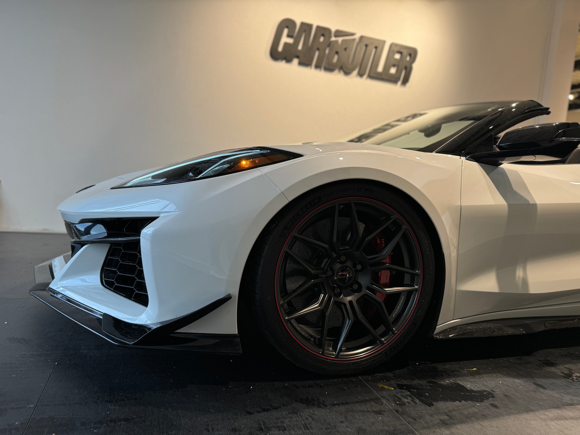 CHEVROLET CORVETTE C8 Z06 5.5L V8 🚀 Cabrio US 3LZ Z07 Performance 70th Anniversary Edition GRATIS SERVICE 1'399.-- pro Monat-image-5