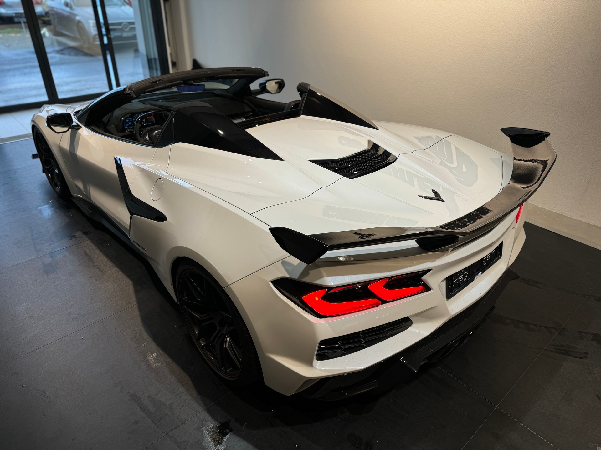 CHEVROLET CORVETTE C8 Z06 5.5L V8 🚀 Cabrio US 3LZ Z07 Performance 70th Anniversary Edition GRATIS SERVICE 1'399.-- pro Monat-image-8