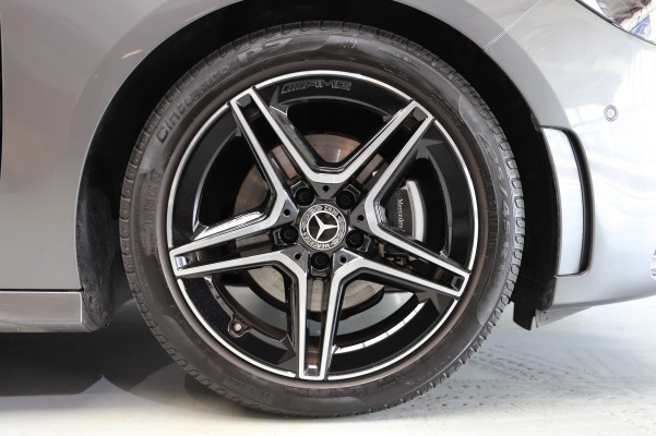 MERCEDES-BENZ B 200 7G-DCT-image-12