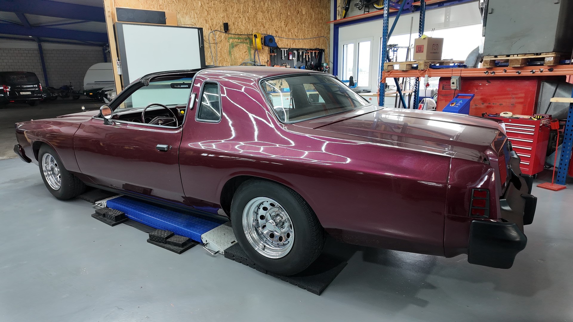 CHRYSLER Cordoba-image-18