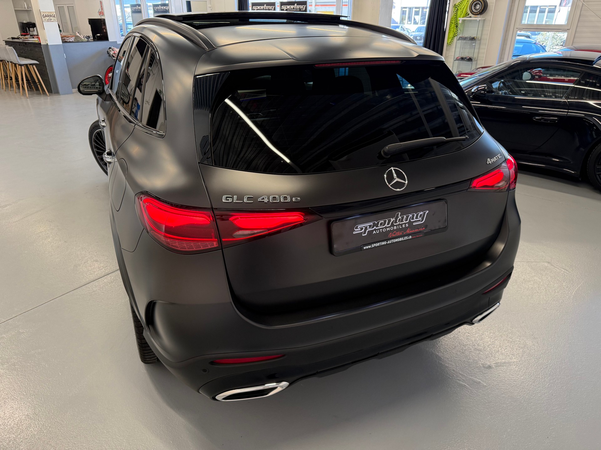 MERCEDES-BENZ GLC 400 e AMG 4Matic 9G-Tronic-image-7