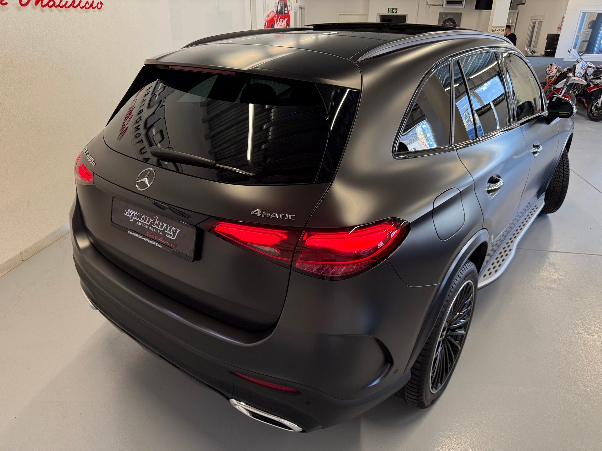 MERCEDES-BENZ GLC 400 e AMG 4Matic 9G-Tronic-image-6