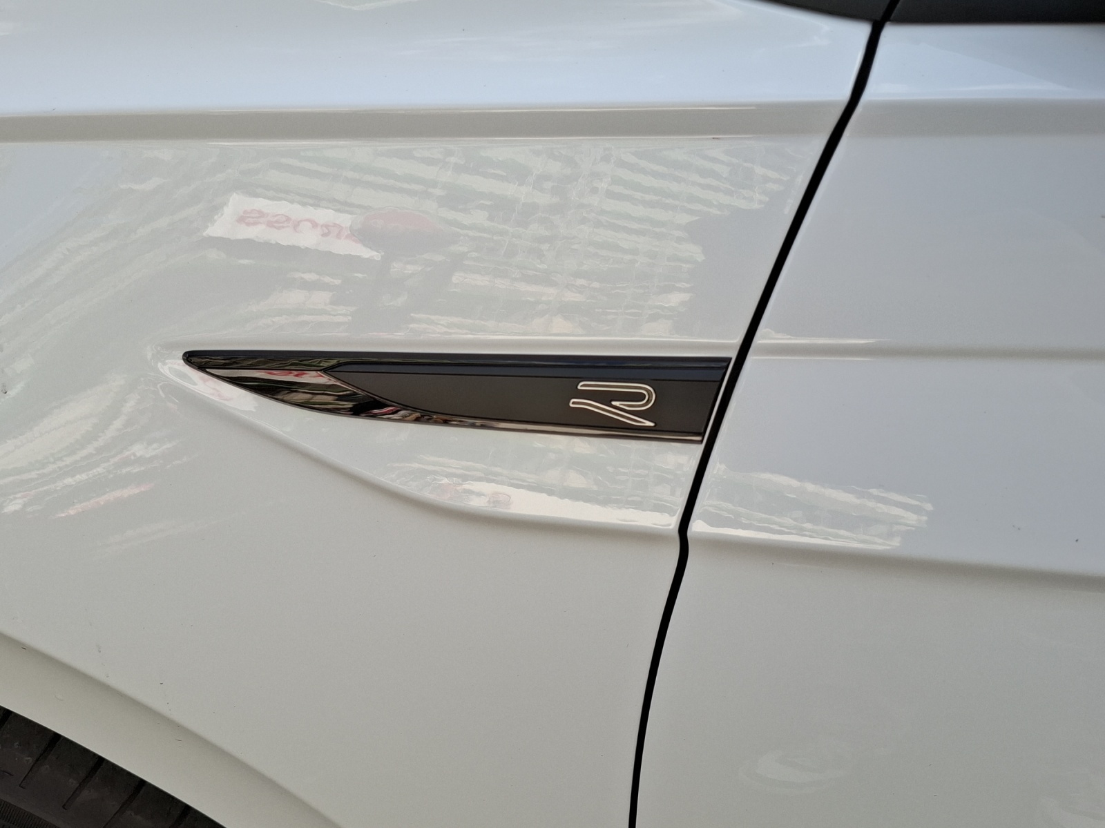 VW Polo 1.0 TSI R-Line DSG-image-14