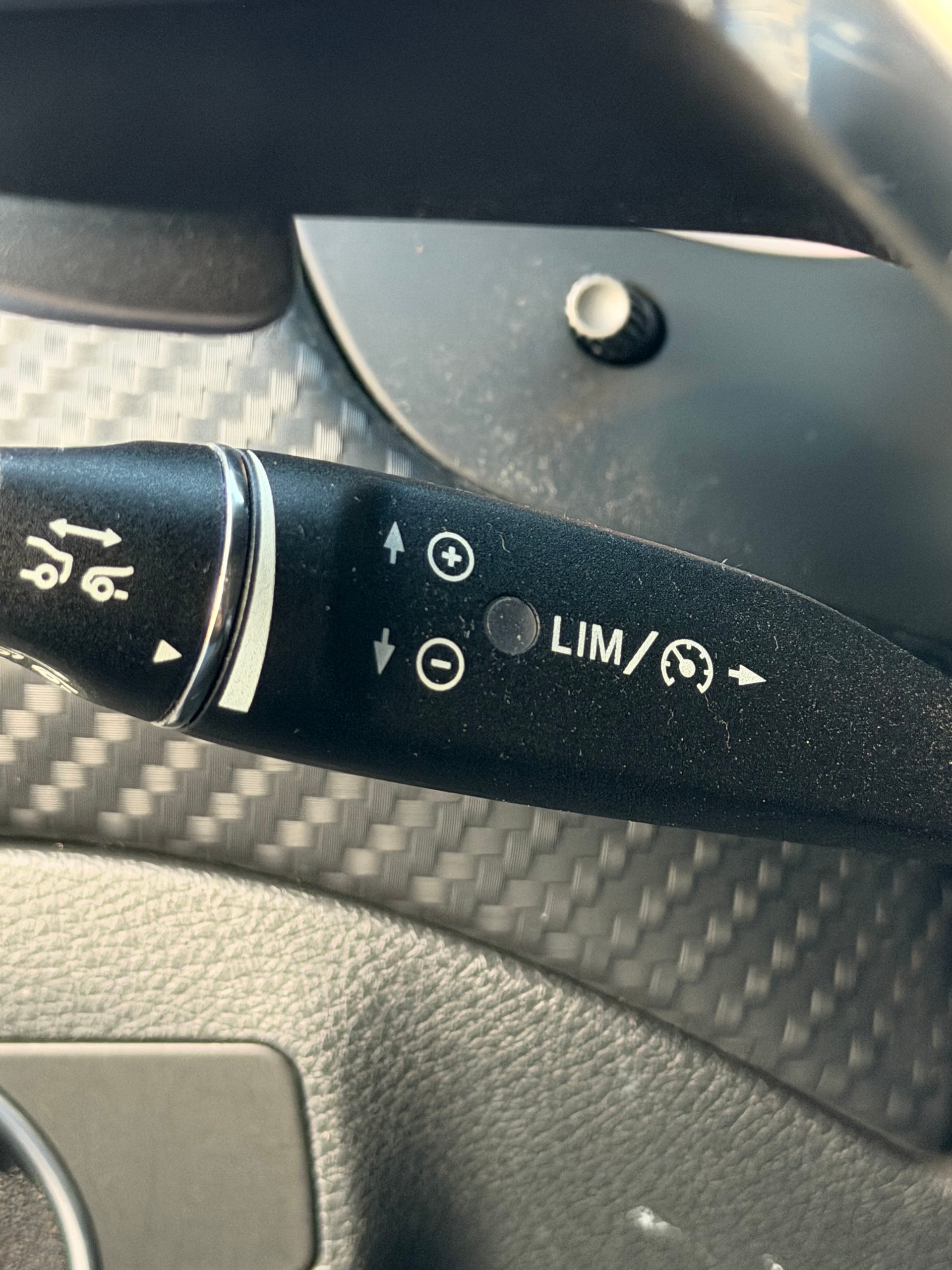 MERCEDES-BENZ A 45 AMG 4Matic Speedshift 7G-DCT-image-17