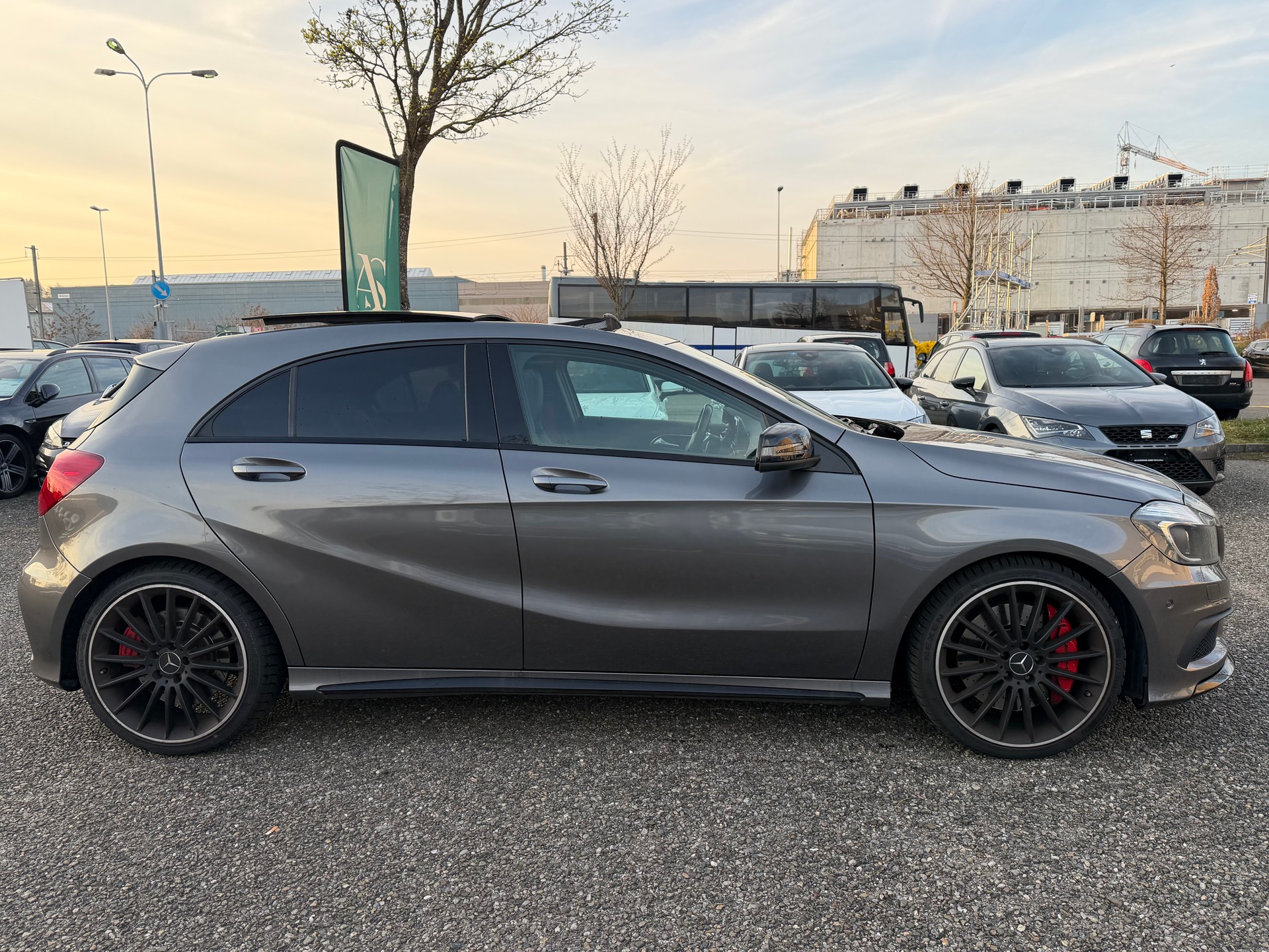 MERCEDES-BENZ A 45 AMG 4Matic Speedshift 7G-DCT-image-3