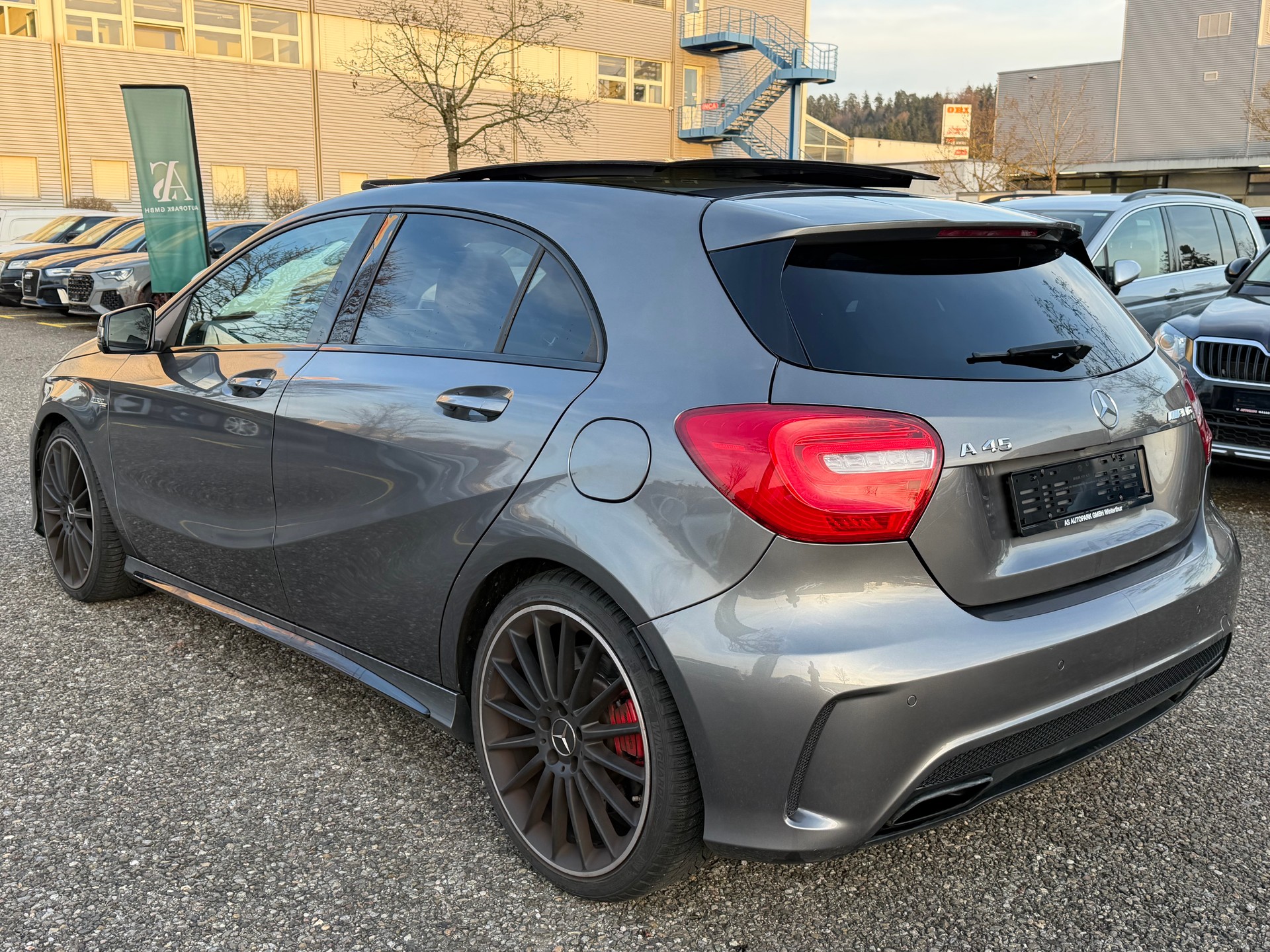 MERCEDES-BENZ A 45 AMG 4Matic Speedshift 7G-DCT-image-6