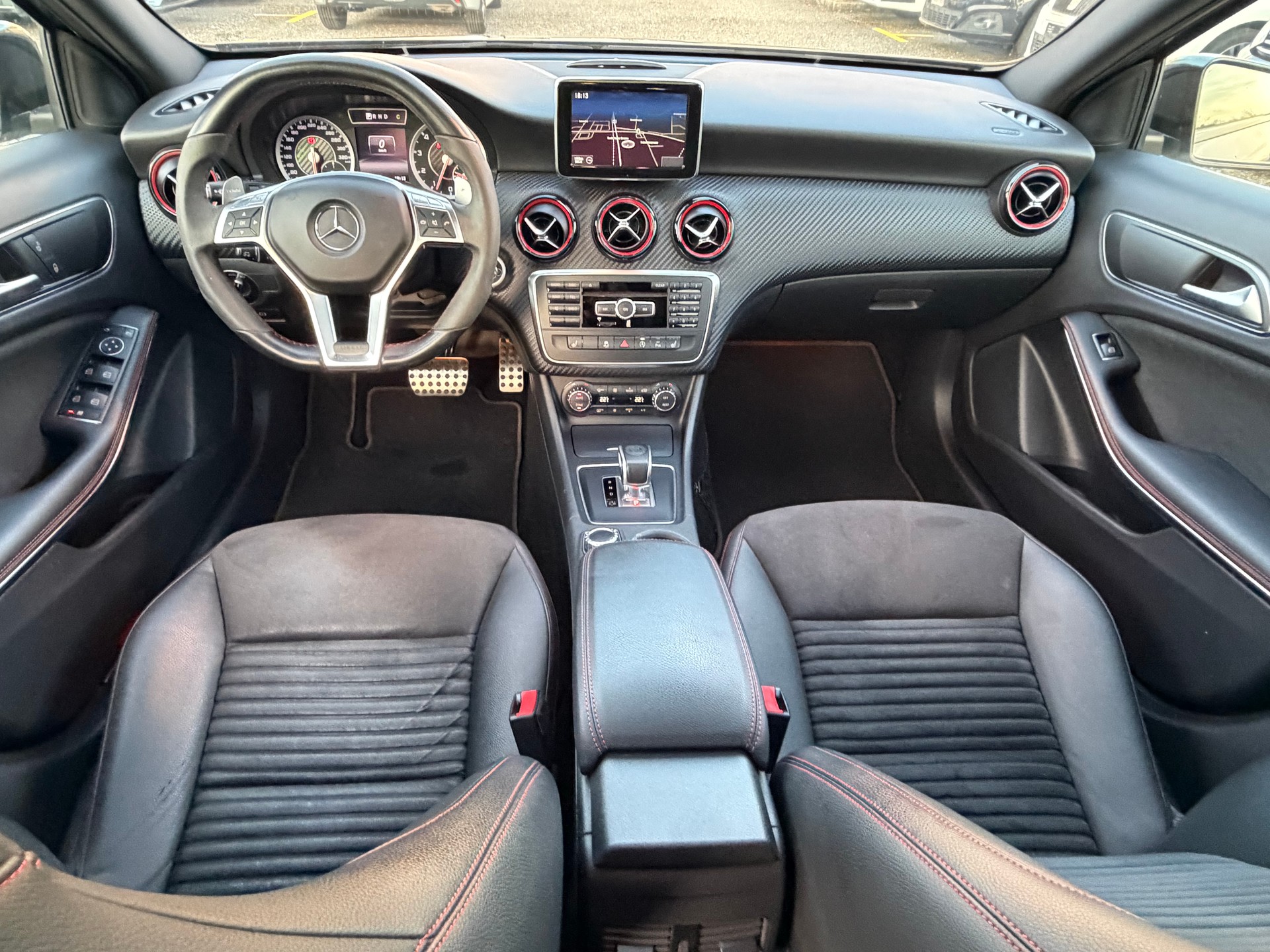 MERCEDES-BENZ A 45 AMG 4Matic Speedshift 7G-DCT-image-10