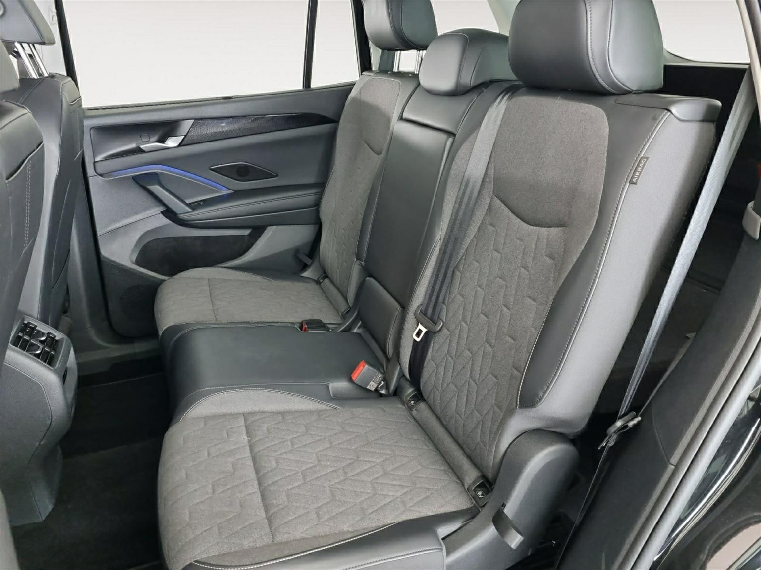 VW Tayron 2.0 TDI Life 4Motion *7-Plätzer*-image-14