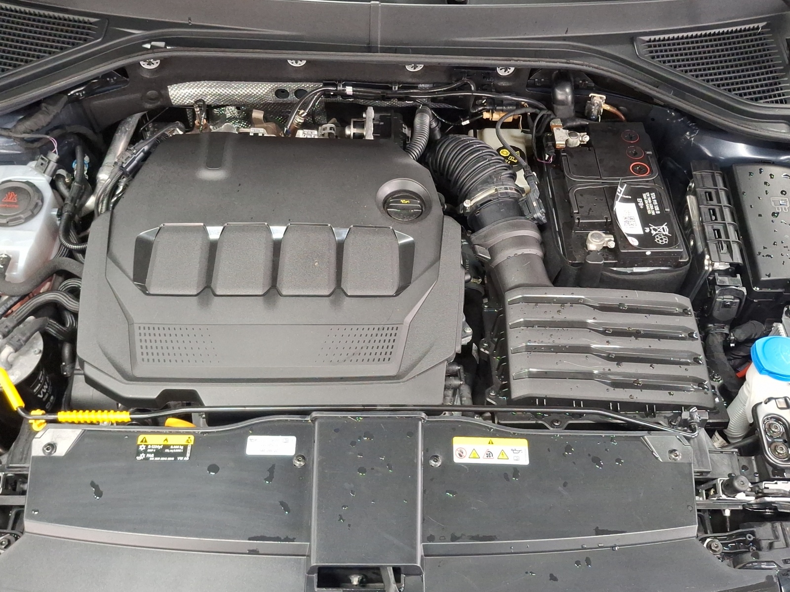 VW T-Roc 2.0 TDI SCR R-Line 4Motion DSG-image-13