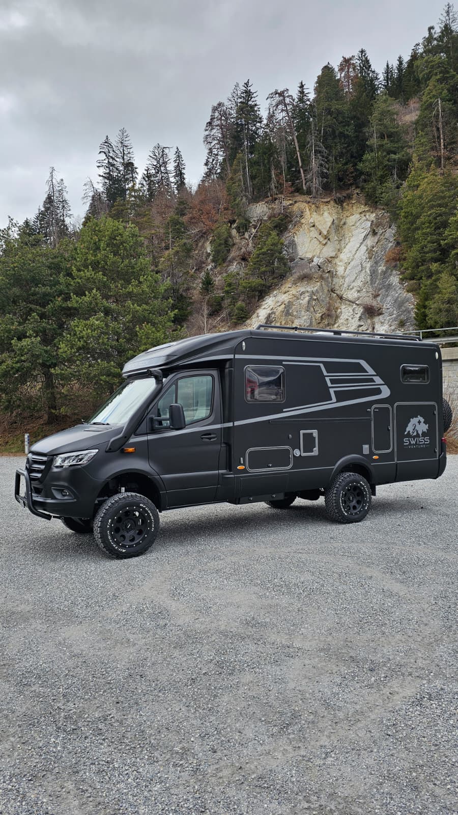 HYMER MLT 580 4x4 by capricorntrucks.ch