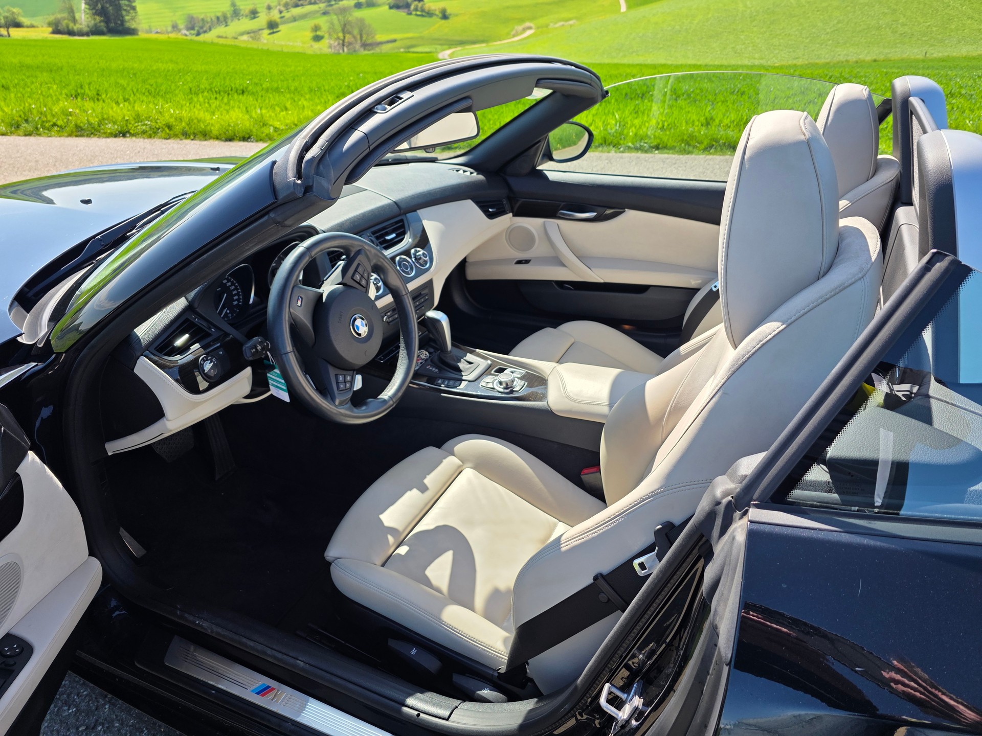 BMW Z4 sDrive23i Roadster-image-2