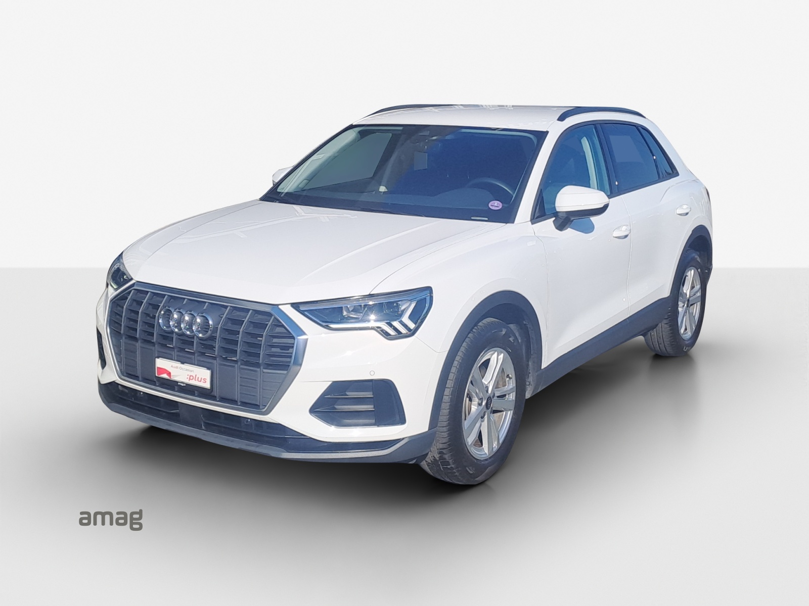 AUDI Q3 35 TFSI Attraction S-tronic-image-0