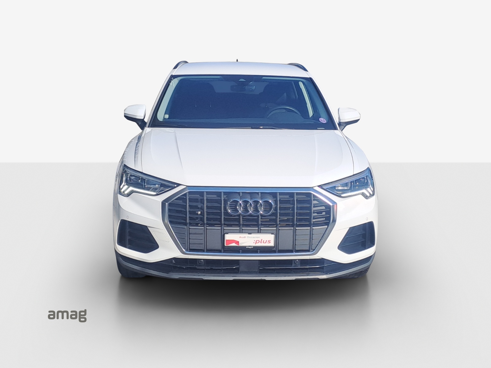 AUDI Q3 35 TFSI Attraction S-tronic-image-6