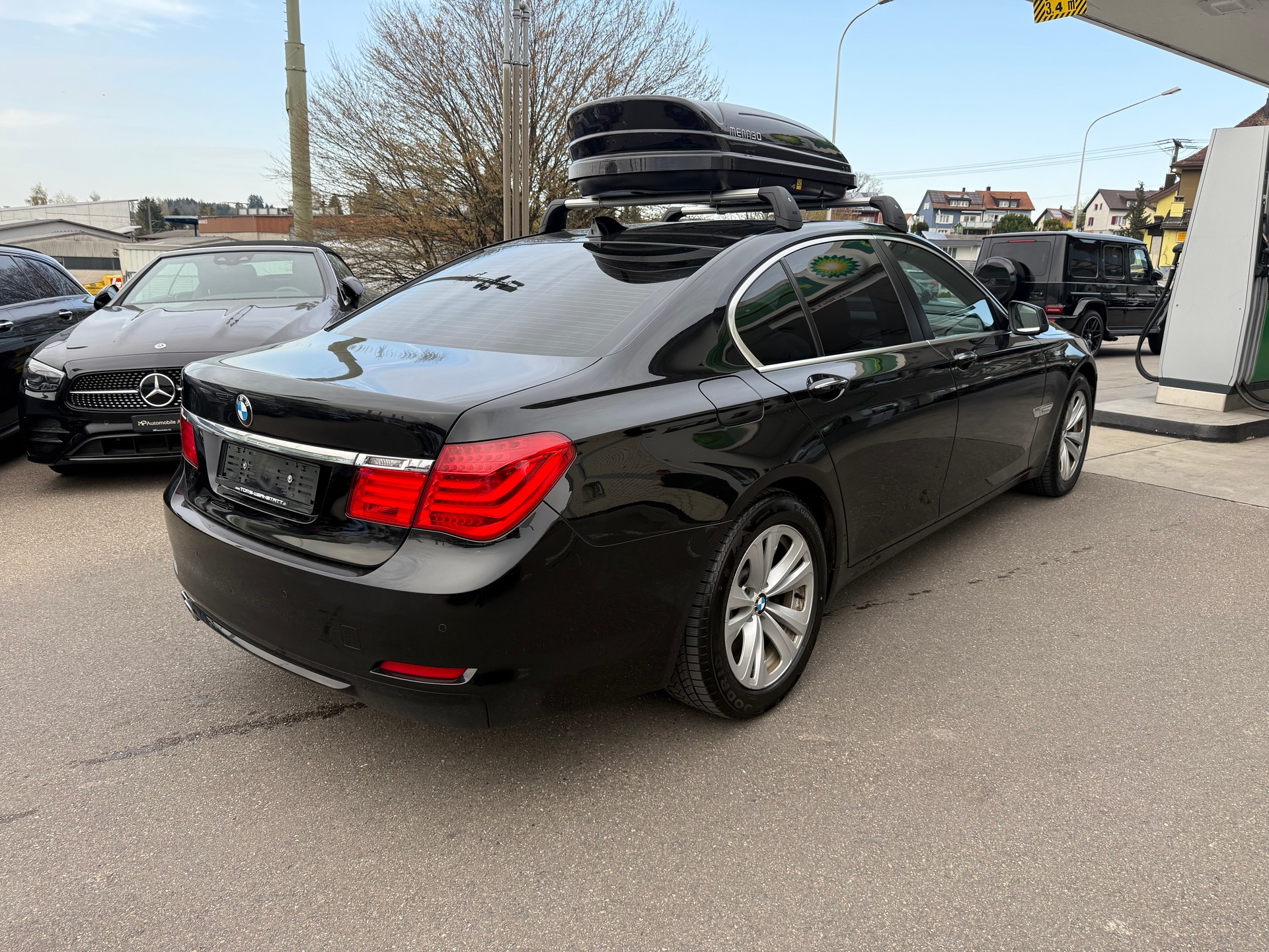 BMW 730d-image-2