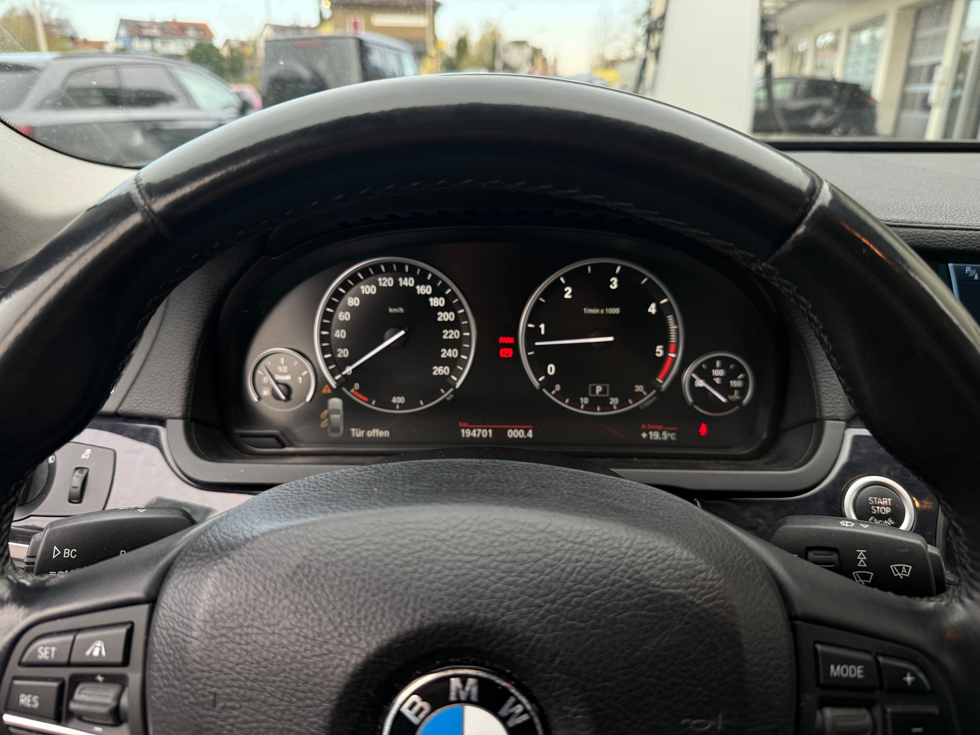 BMW 730d-image-5