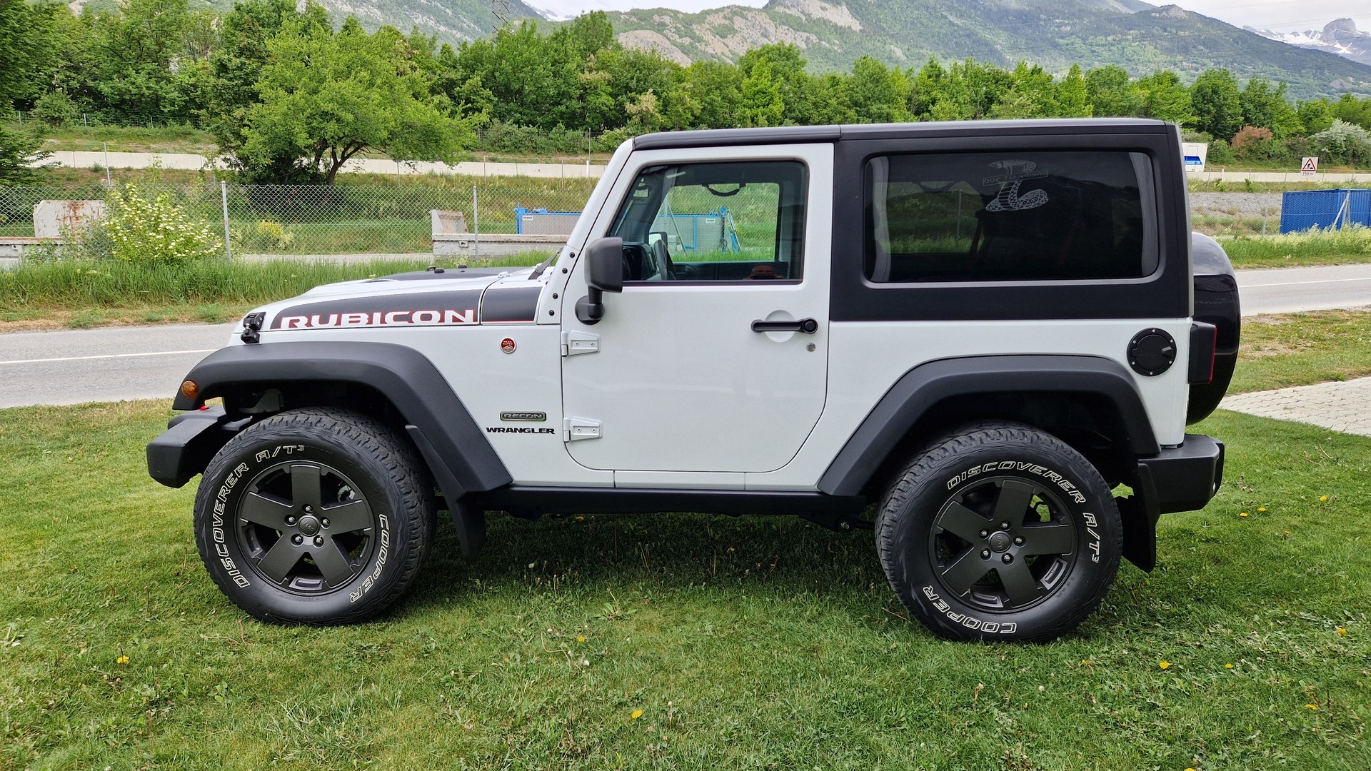 JEEP Wrangler 2.8 CRD Rubicon Recon Automatic hardtop-image-9