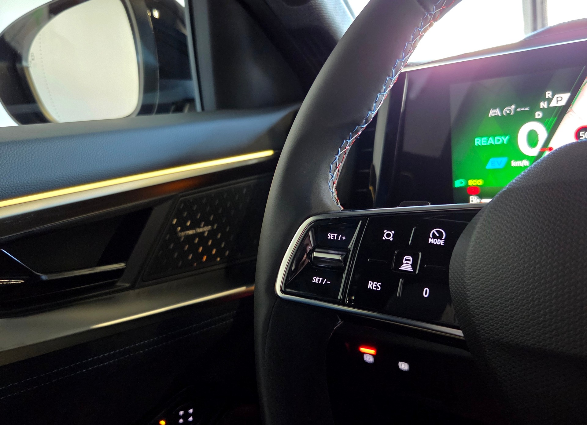 RENAULT Espace 1.2 E-Tech esprit Alpine-image-17