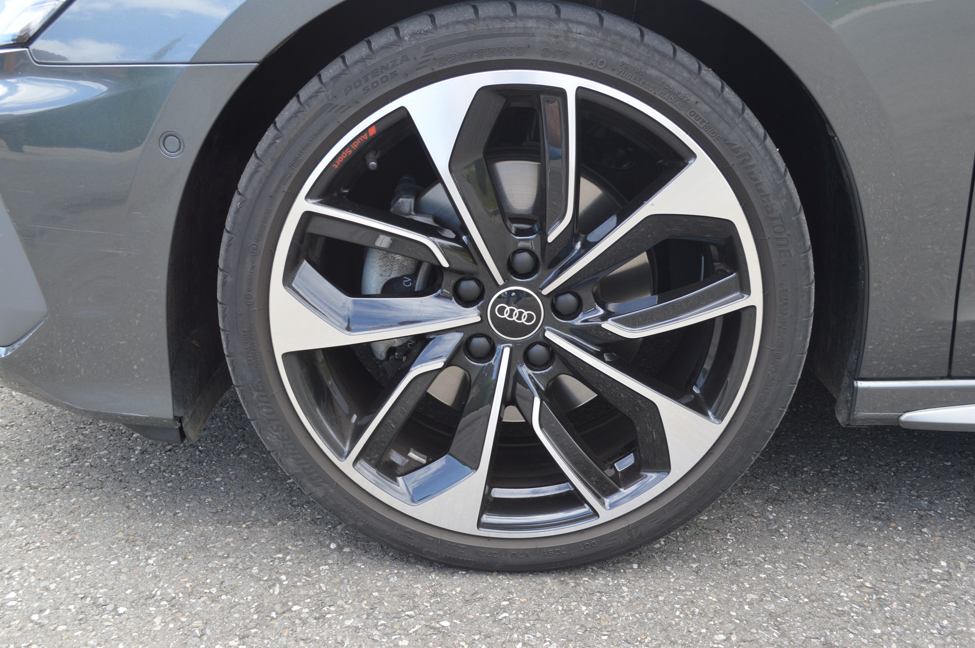 AUDI A3 Sportback 35 TFSI S line Attraction S-tronic-image-10