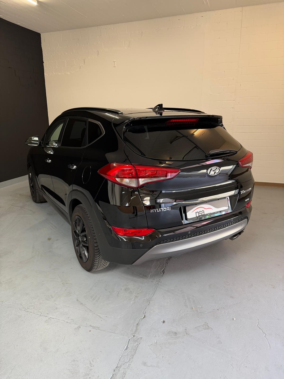 HYUNDAI Tucson 1.6 TGDI Launch Edition 4WD Automatic ***CH-Fahrzeug*** Vollausstattung-showroom-element-3