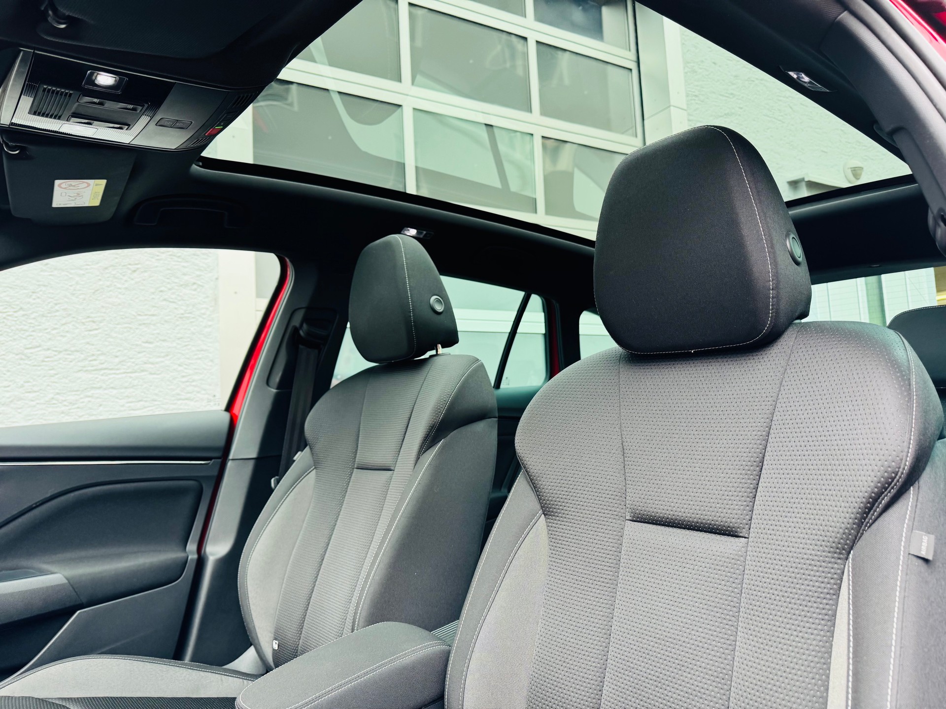 SKODA Scala 1.0 TSI Tour DSG-image-9