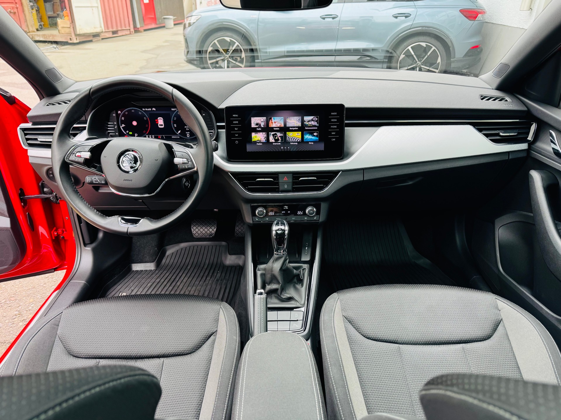 SKODA Scala 1.0 TSI Tour DSG-image-14