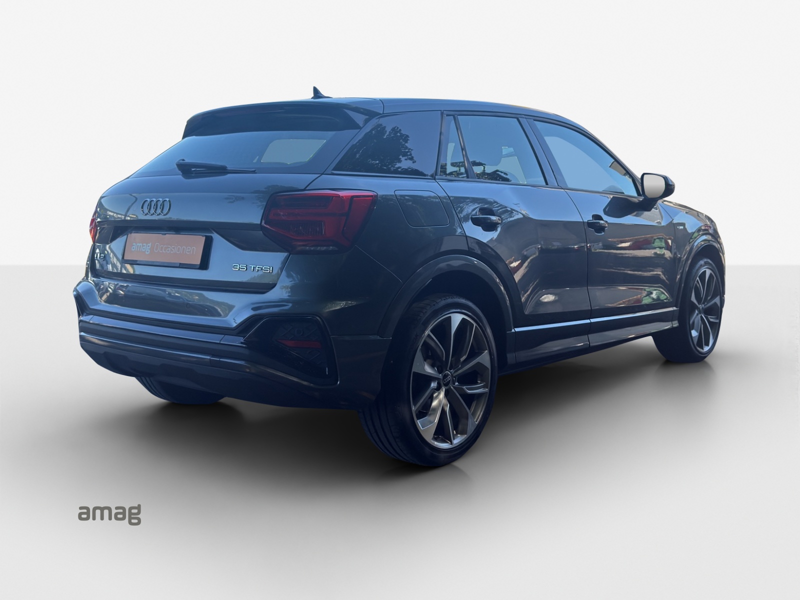 AUDI Q2 35 TFSI S line S-tronic-image-4