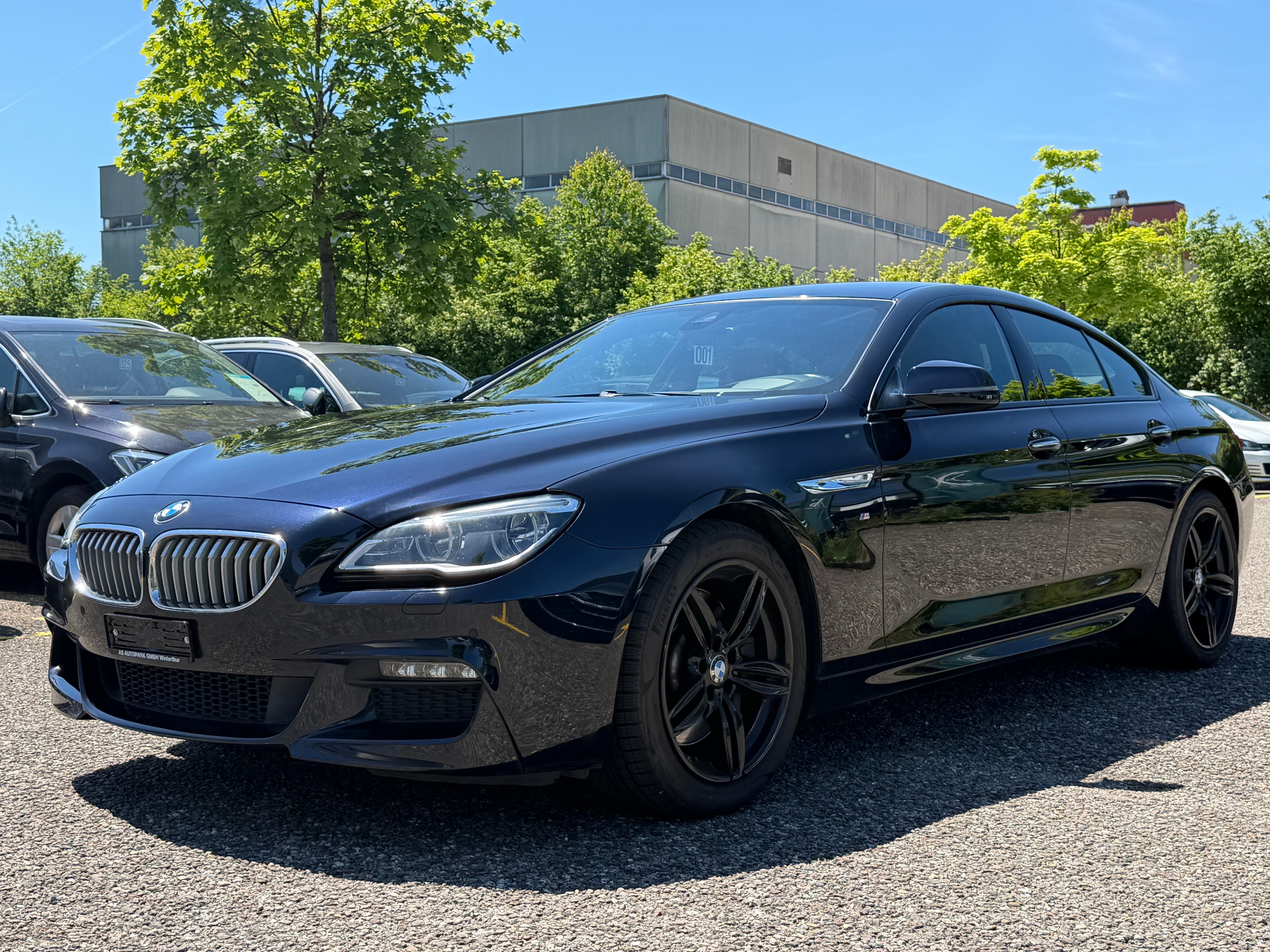 Car photo