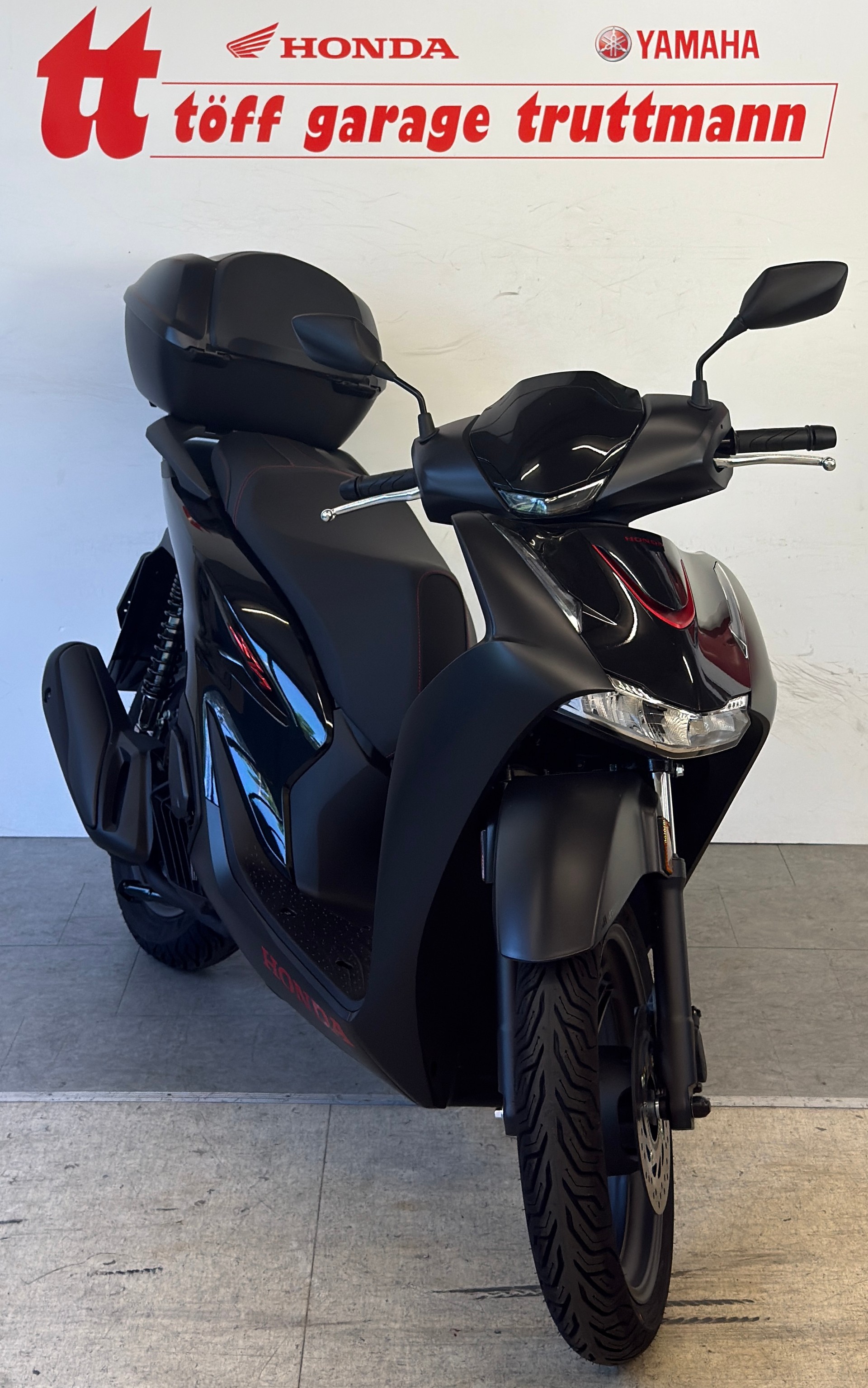 HONDA SH125i Smart Top Box Sporty-showroom-element-2