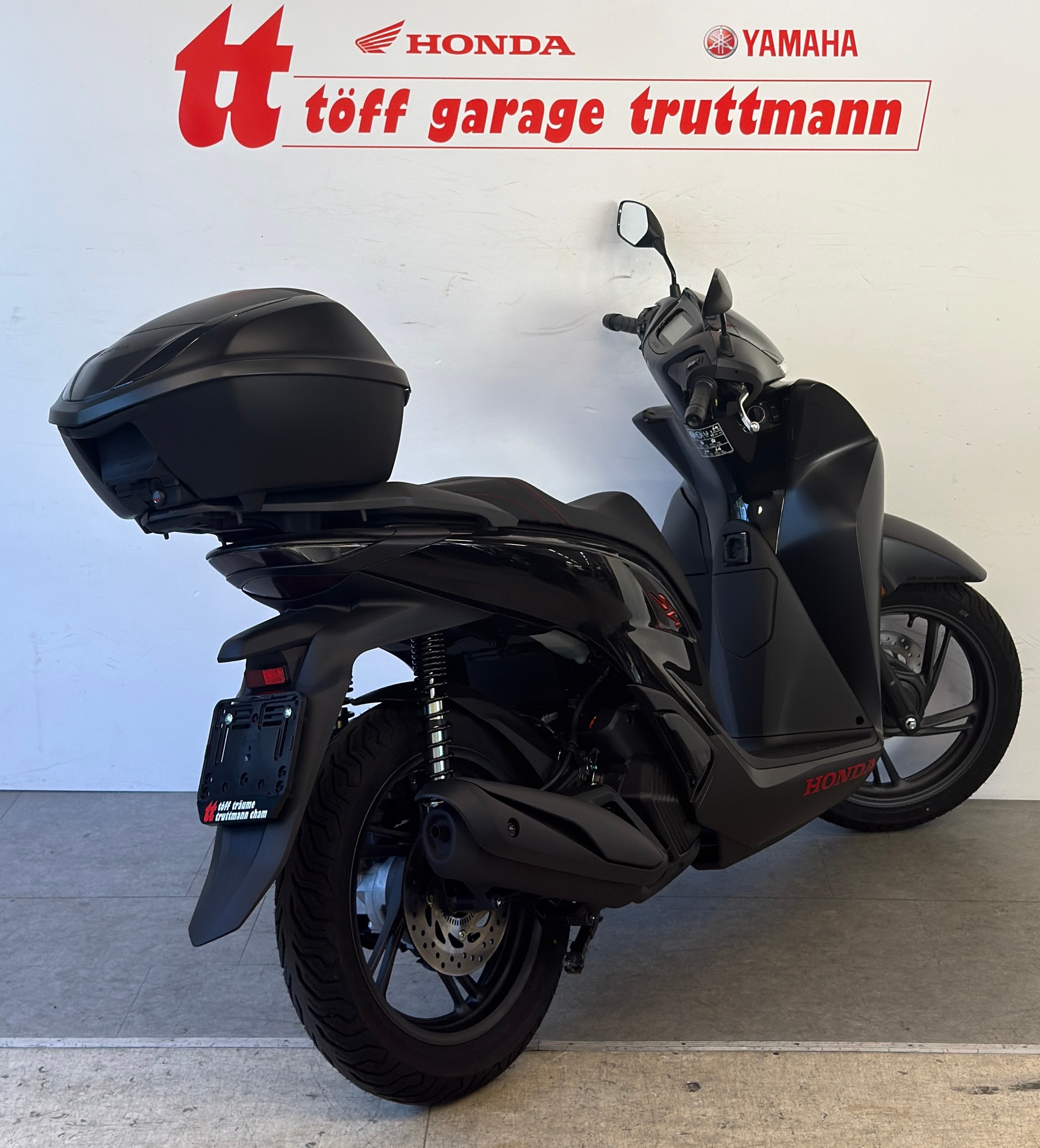 HONDA SH125i Smart Top Box Sporty-showroom-element-3