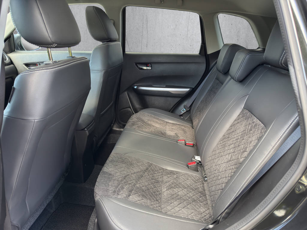 SUZUKI Vitara 1.4 T Compact Top Hybrid 4x4-image-6