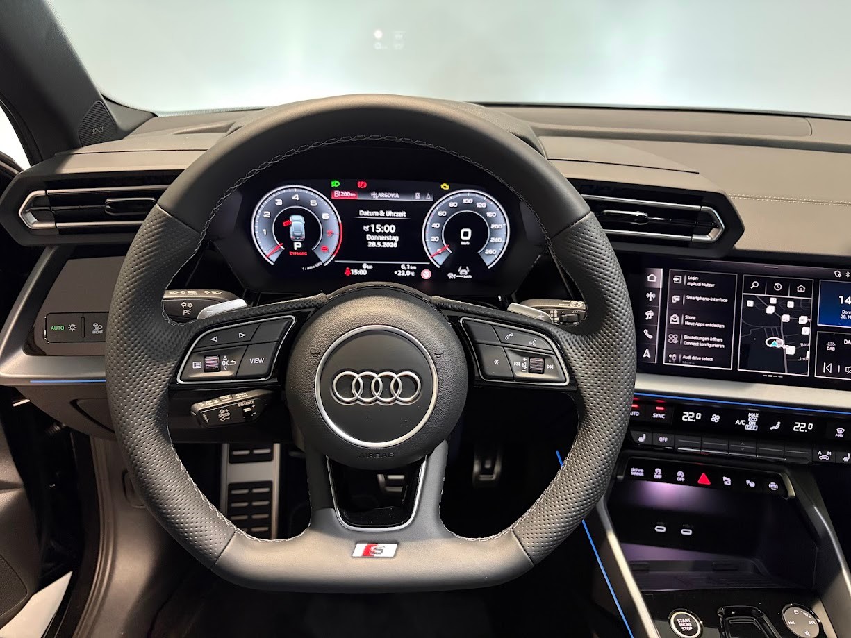 AUDI A3 Sportback TFSI 110 kW S line Attraction S tronic-image-5