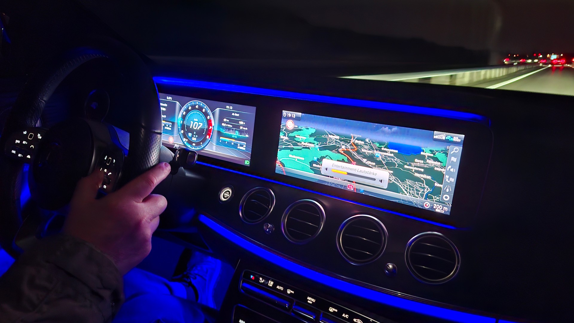 MERCEDES-BENZ E 450 AMG Line 4matic-image-5