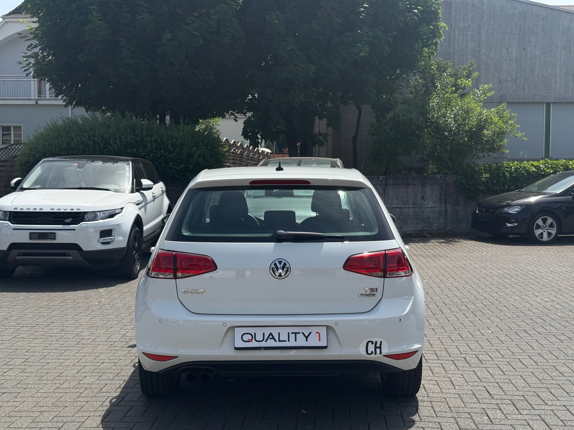 VW Golf 1.4 TSI Lounge-image-8