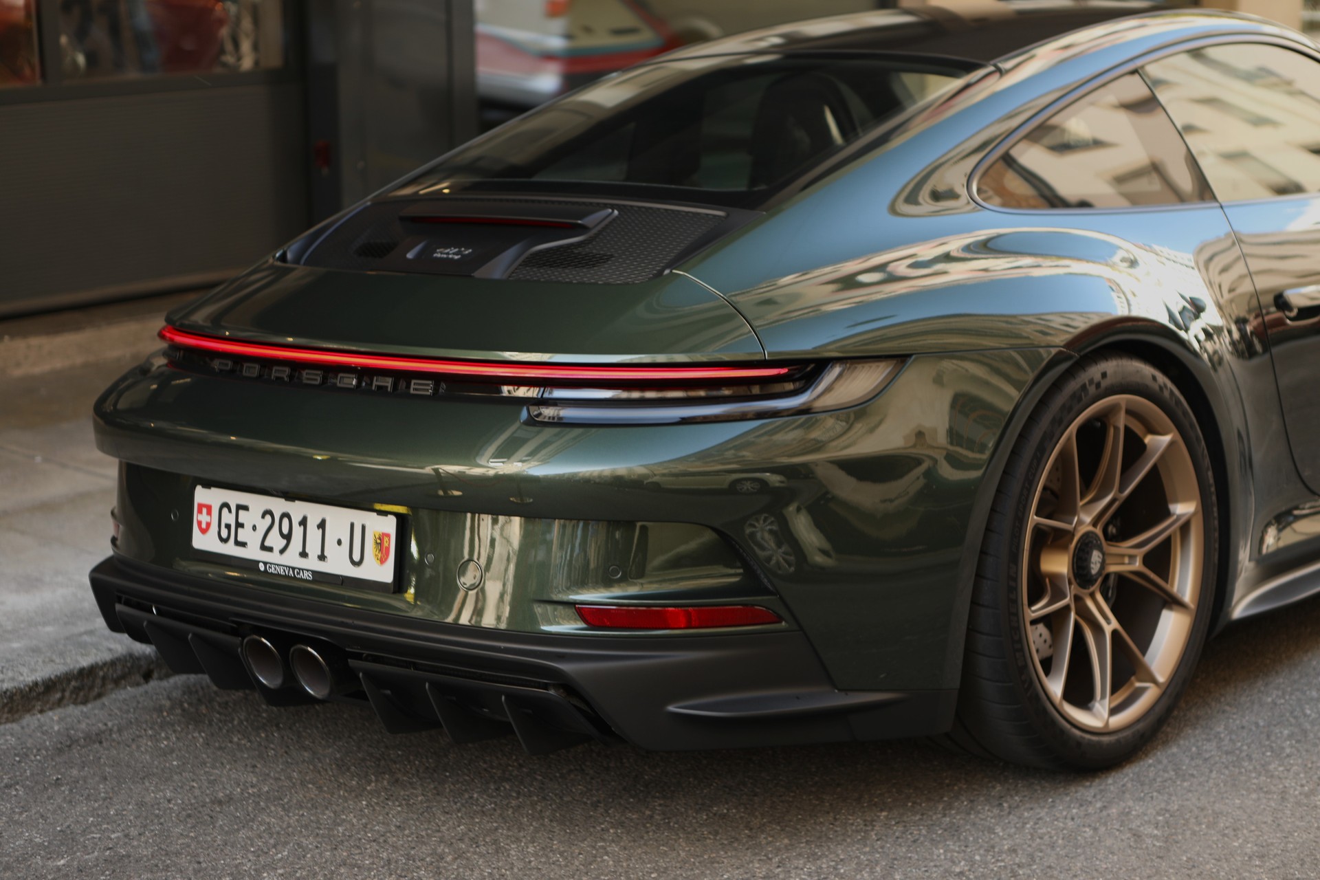 PORSCHE 911 GT3 Touring Oak Green - PTS - Carbone-image-2