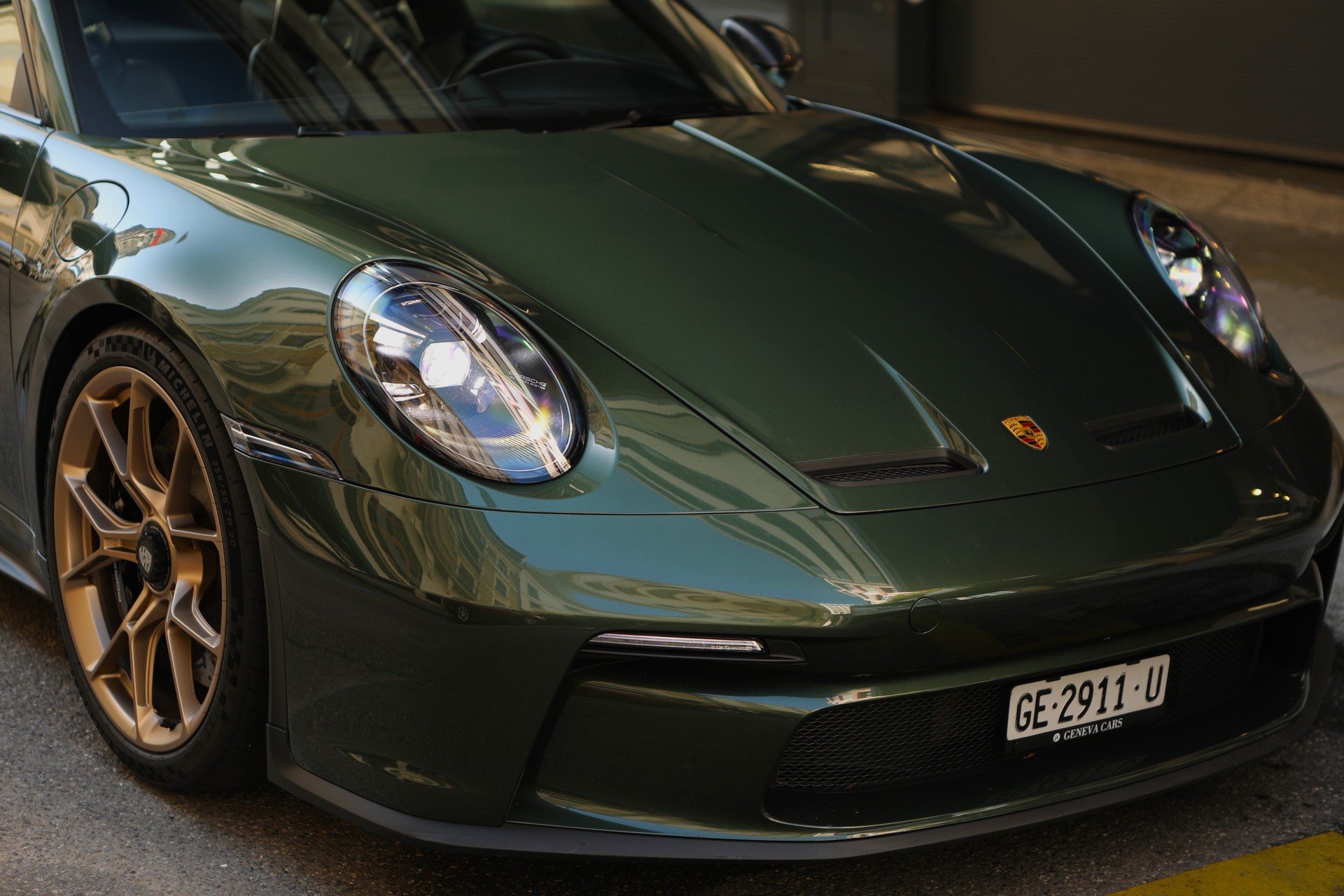 PORSCHE 911 GT3 Touring Oak Green - PTS - Carbone-image-6