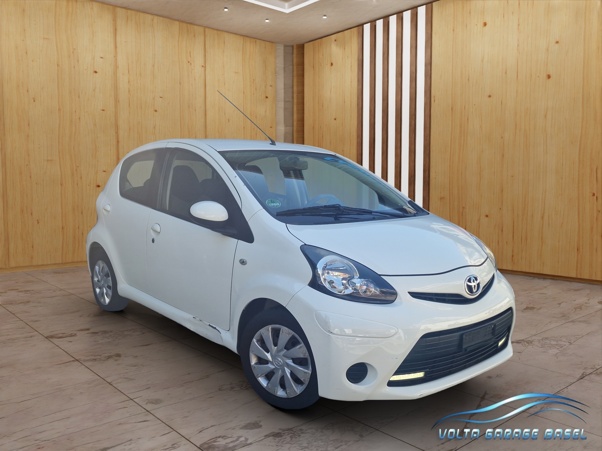 TOYOTA AYGO-image-4
