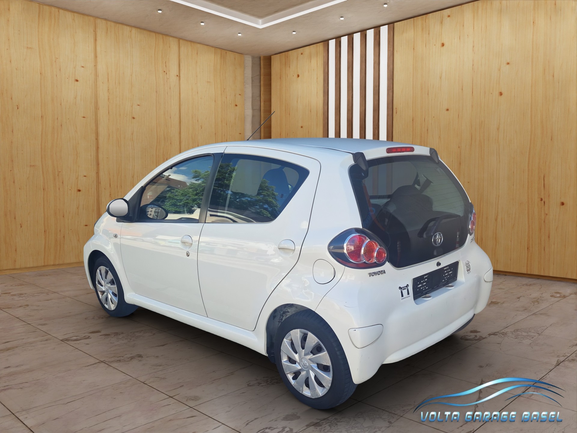 TOYOTA AYGO-image-6