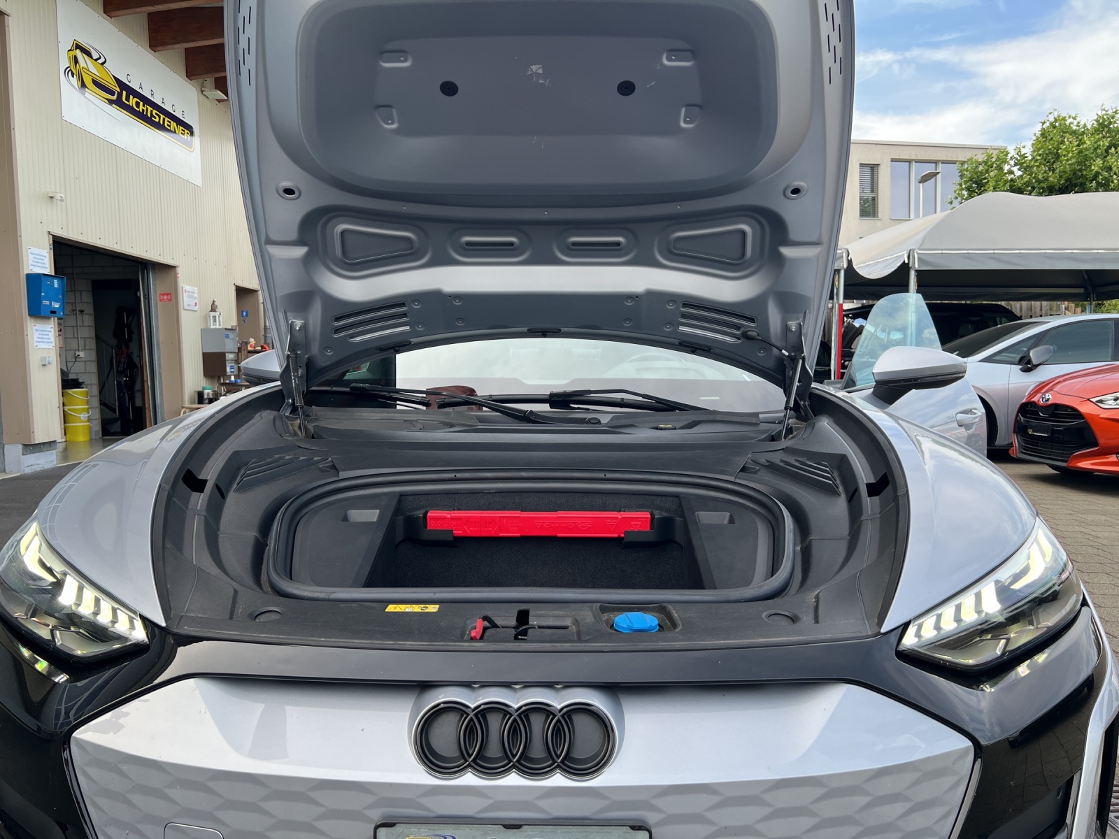 AUDI e-tron GT quattro-image-17