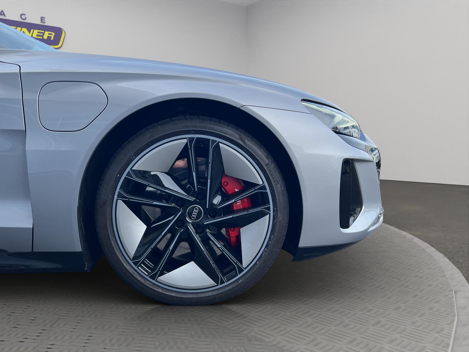 AUDI e-tron GT quattro-image-21