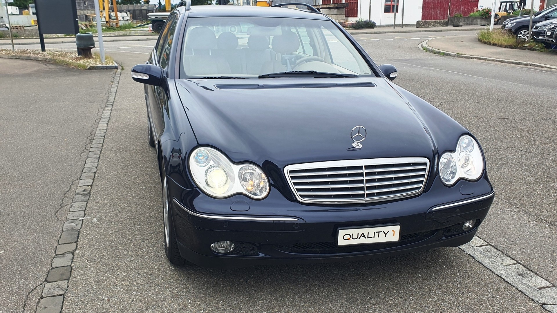 MERCEDES-BENZ C 320 Avantgarde 4Matic Automatic-image-15