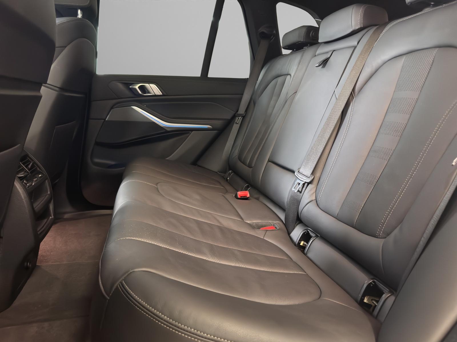 BMW X5 45e xDrive SAG-image-9