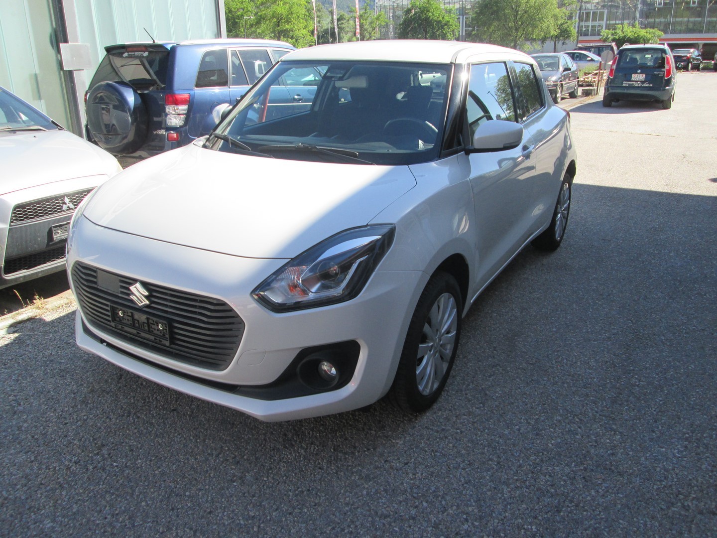 SUZUKI Swift 1.2i 16V SHVS Compact Top Hybrid Allgrip 4x4-image-0