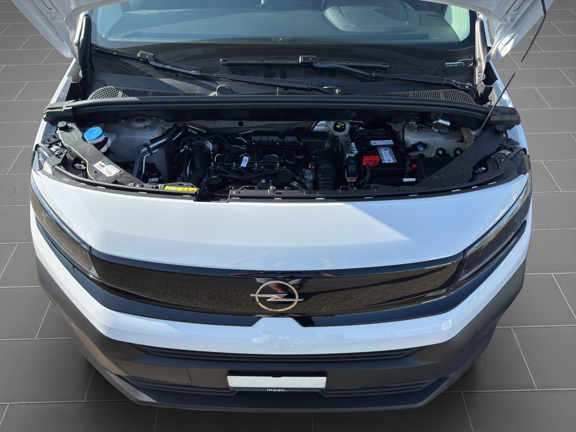 OPEL Combo Cargo Crew 2.4 t XL 1.5 D S/S-image-17