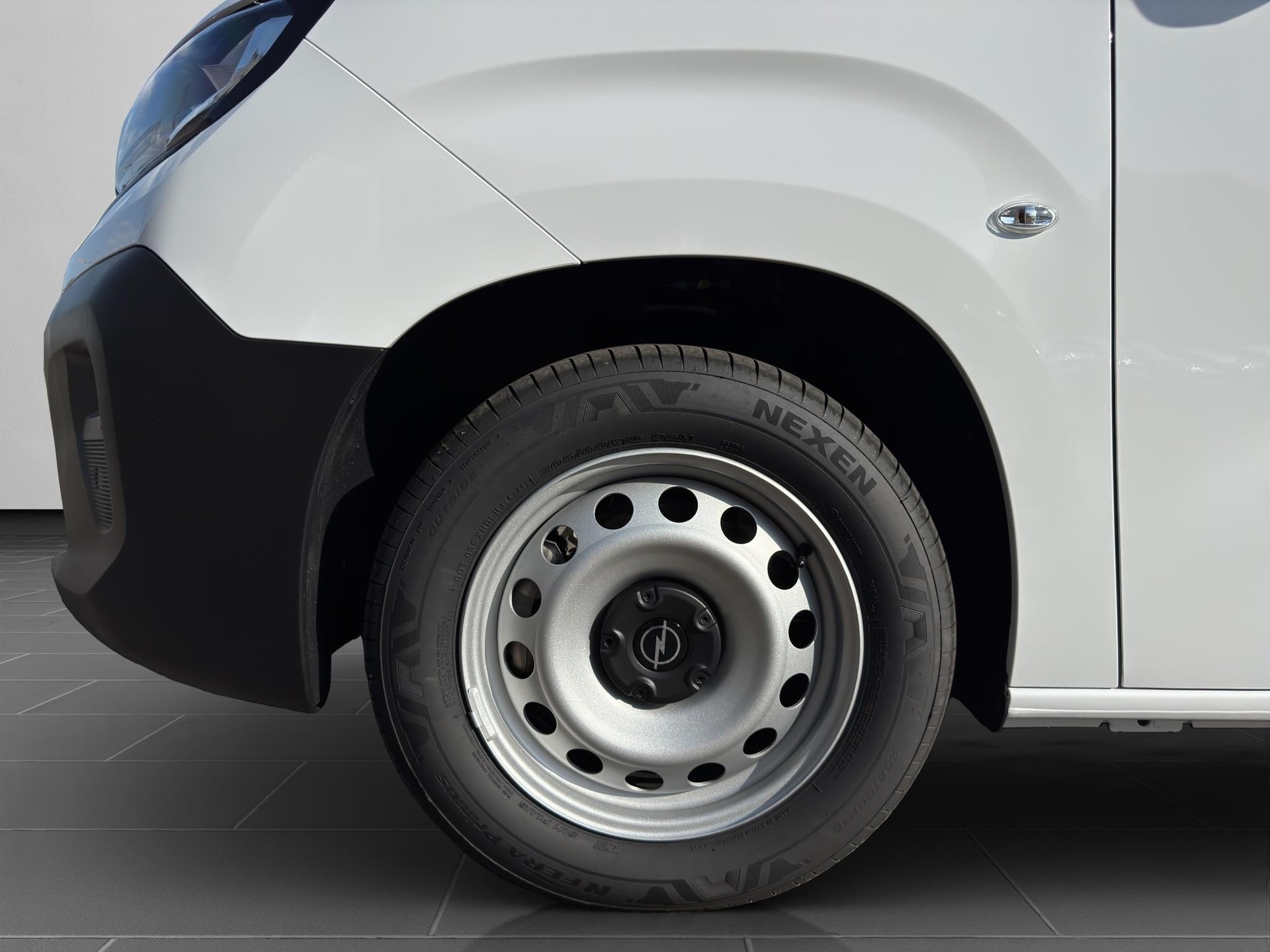 OPEL Combo Cargo Crew 2.4 t XL 1.5 D S/S-image-16