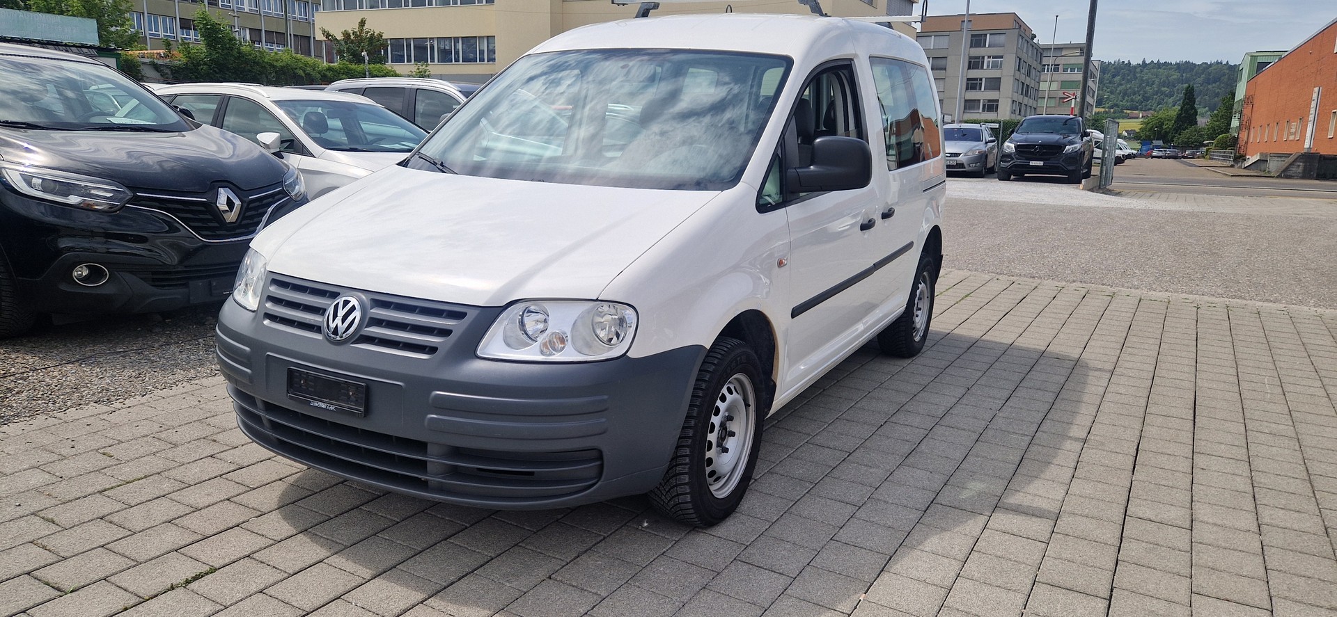 VW Caddy 1.9TDI PD 4Motion-image-0